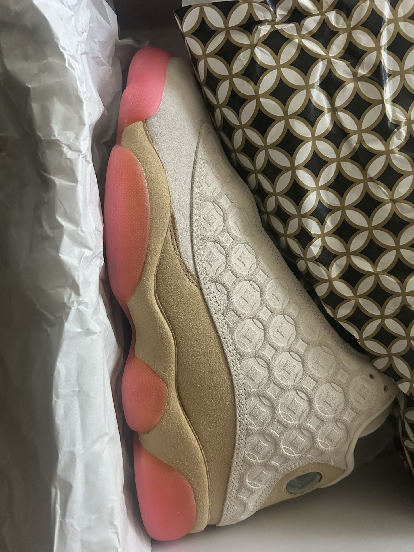 Jordan’s Selling As A Bundle $350