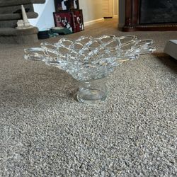 Large Murano Style Lattice Glass Web Centerpiece Bowl Hand Blown Glass Fruit 