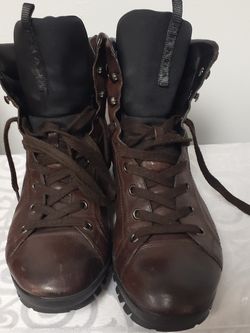 Prada Men's Boots New 9 ,1/2