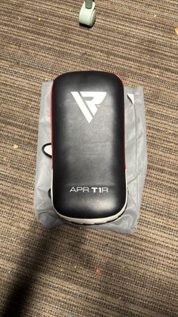 RDX APR T1R Kick Shield - Like New!