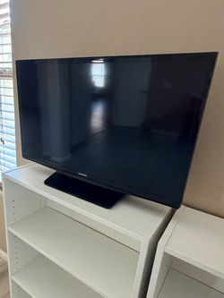 Samsung Flat Screen TV