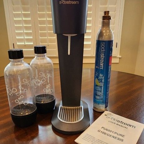 SodaStream PU6001 Sparkling Water Maker for Sale in Houston, TX