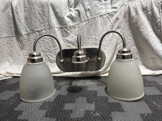 3 Light Bathroom Vanity Light Fixture - Brushed Nickel - Works