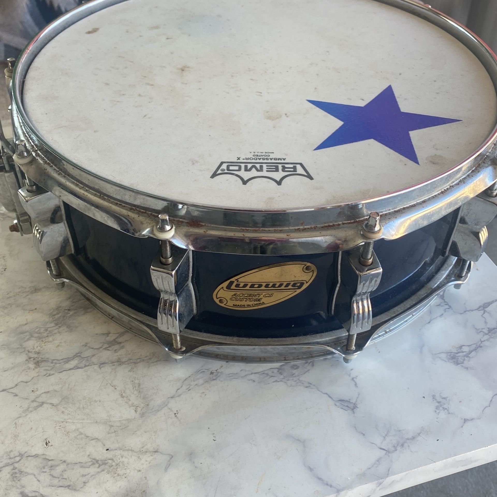 Blue Snare Drum Ludwig Nice