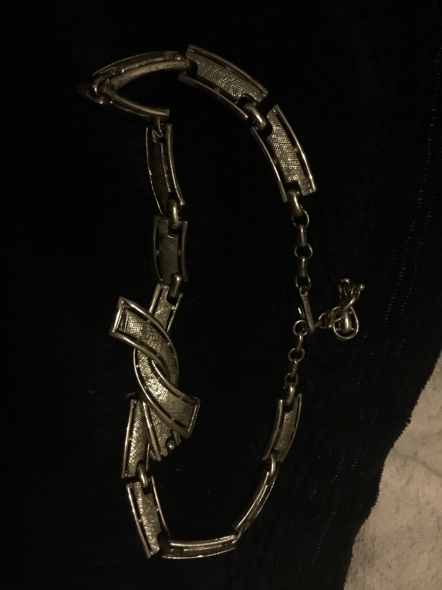 Choker necklace