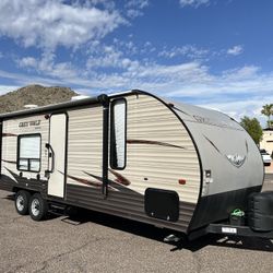 2017 Forest River Grey Wolf 26BH 