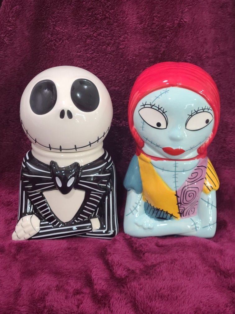 Disney Nightmare Before Christmas Jack Skellington and Sally Cookie Jar Canister 9.5" Tall New - Set Of 2