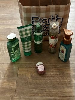 Bath & Body Works Bundle – Body Care, Fragrance Mist & Hand Soap
