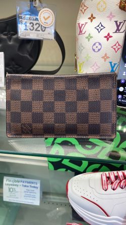 lv wallet