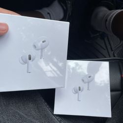 airpods airpods airpods