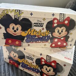 Mickey Family Whole Set