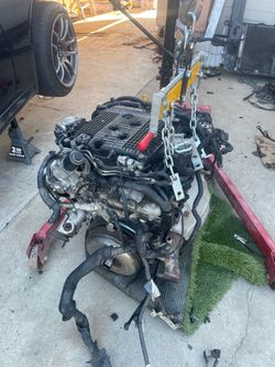 2012 Infiniti G37s motor and transmission