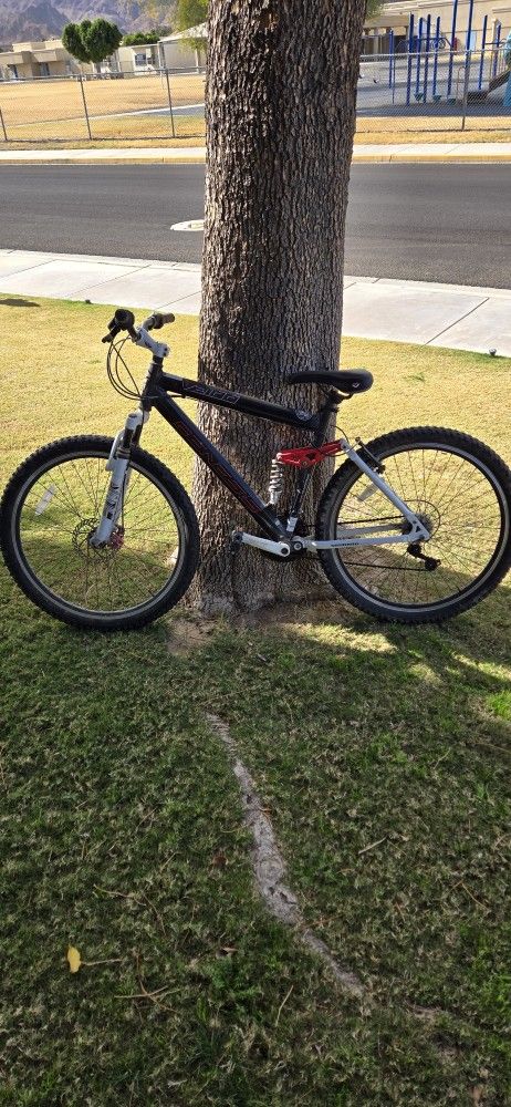 Mountain Bike