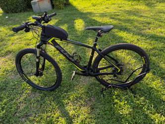 Fuji Carbon Fiber Mountain Bike