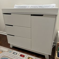 Changing Table - Dresser - Storage - Cabinet - Babyletto - Hudson Changer - Baby - Newborn - Table
