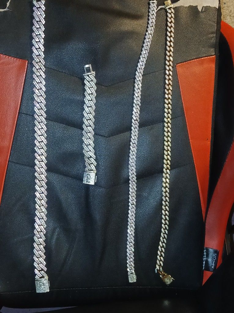 chains