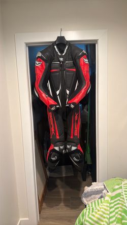 Berik racing suit 1 piece