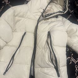 Moncler Puffer