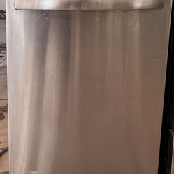 Frigidaire Stainless Steal Dishwasher 