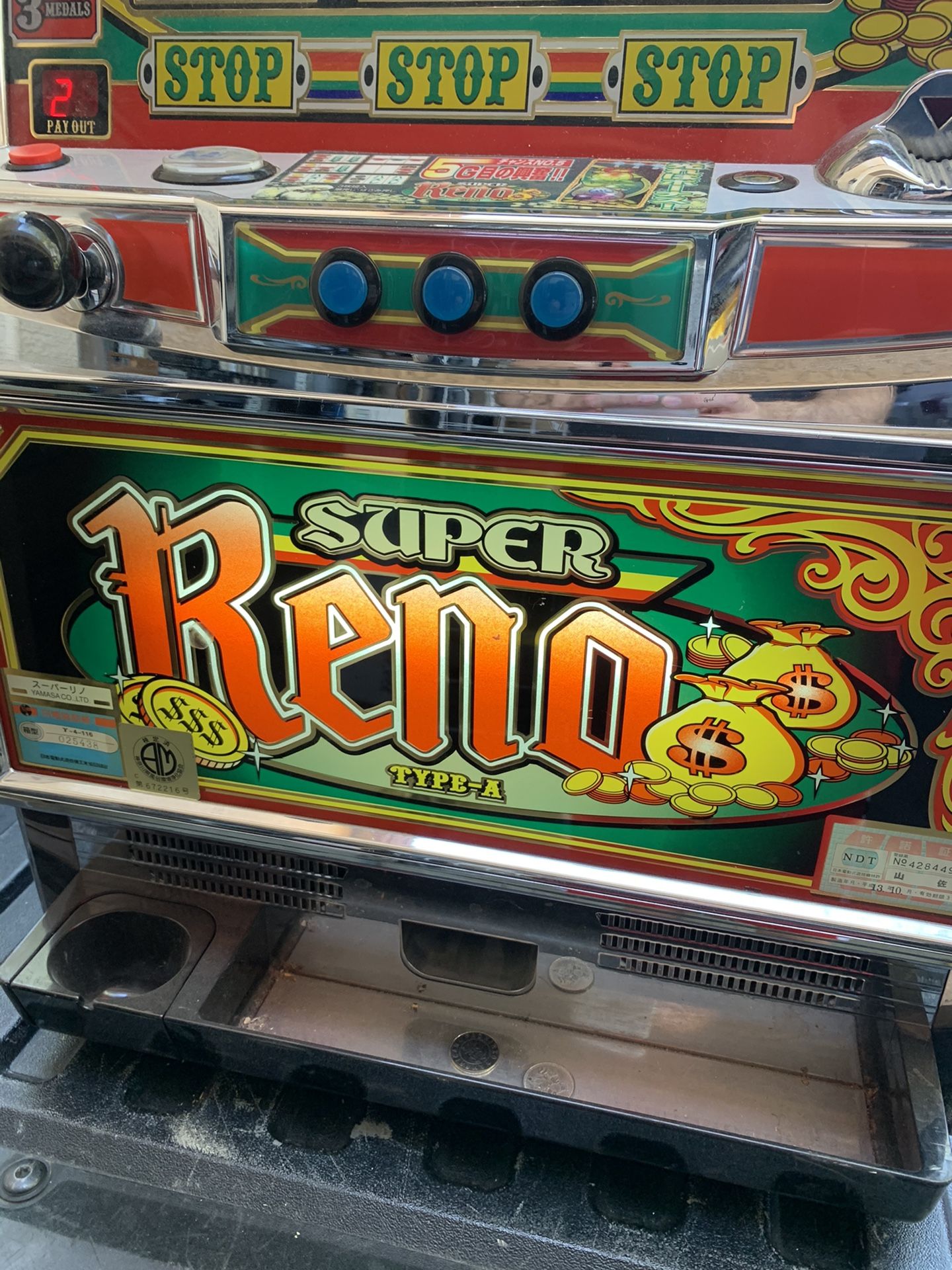 Super Reno Slot Machine w/ Key & Manual for Sale in Tolleson, AZ