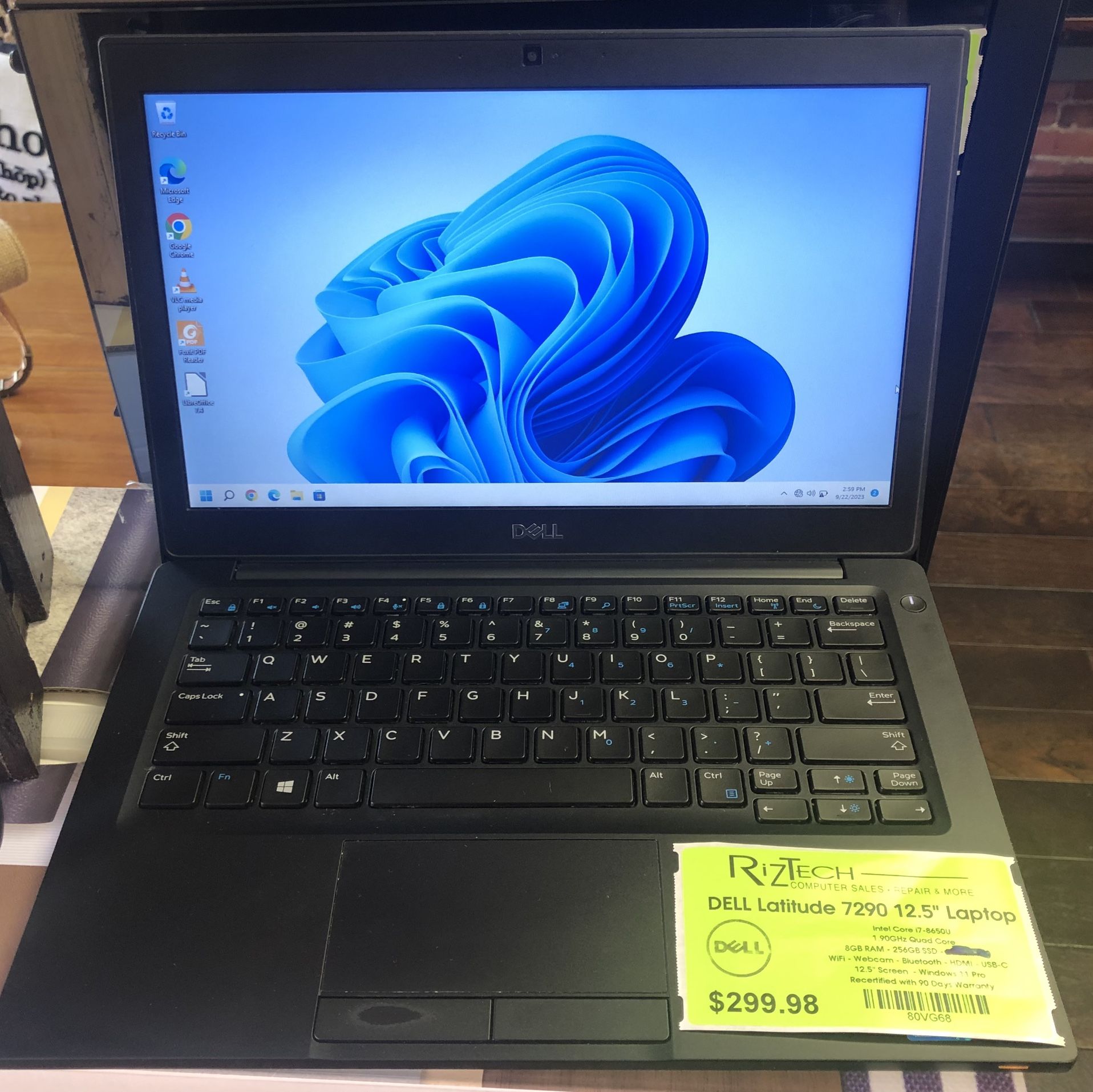 DELL Latitude 7290 12.5" Laptop