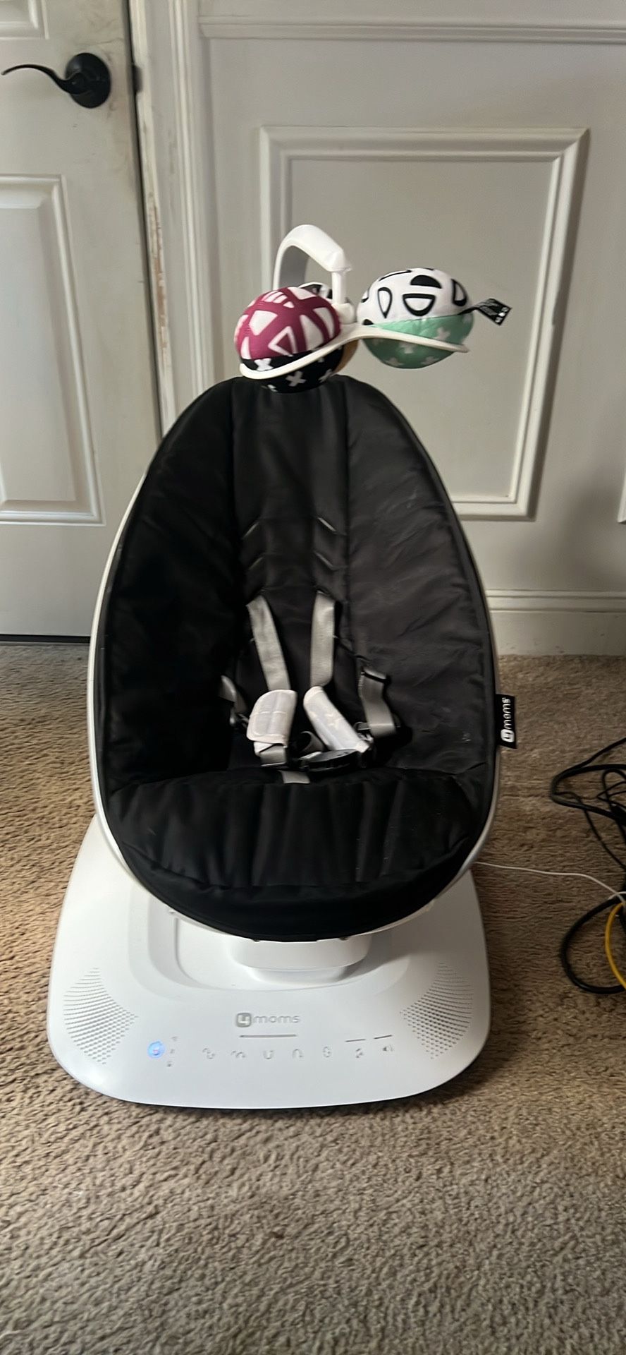 4moms mamaRoo Multi Motion Baby Swing