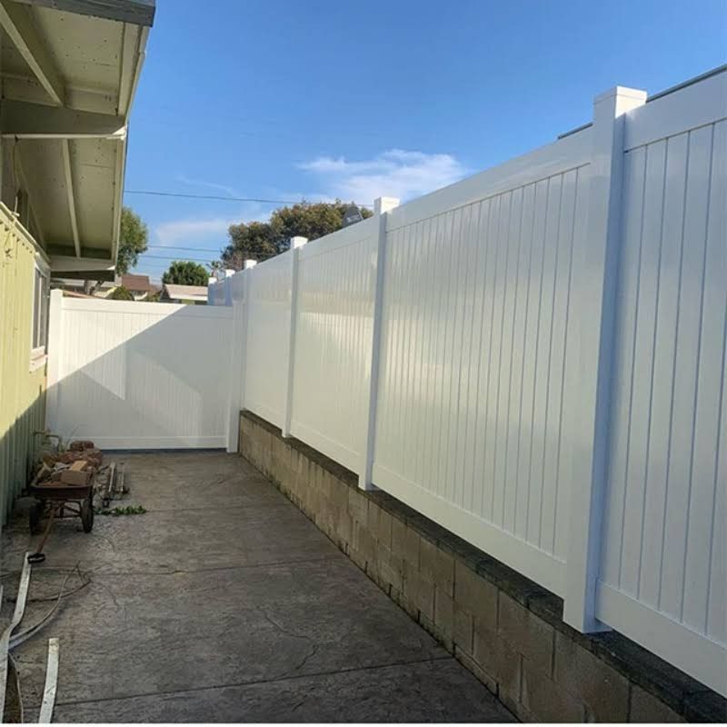 Vinyl Fence 