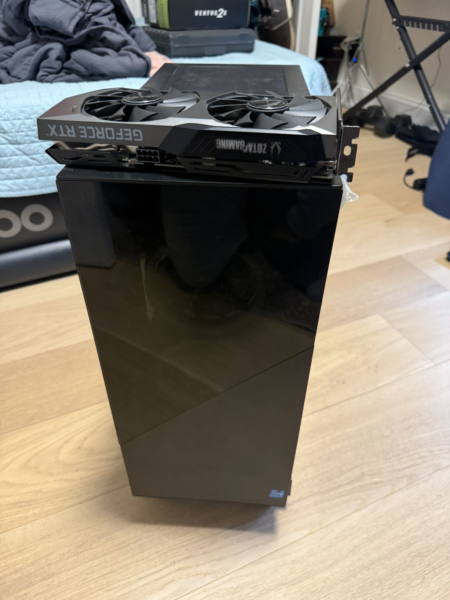 Cyberpower Gaming PC - RTX 3060 TI, i7, 32 GB RAM