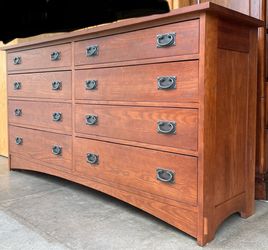 Solid Wood 8 Drawer Mission Dresser Chest of Drawers Entertainment Base