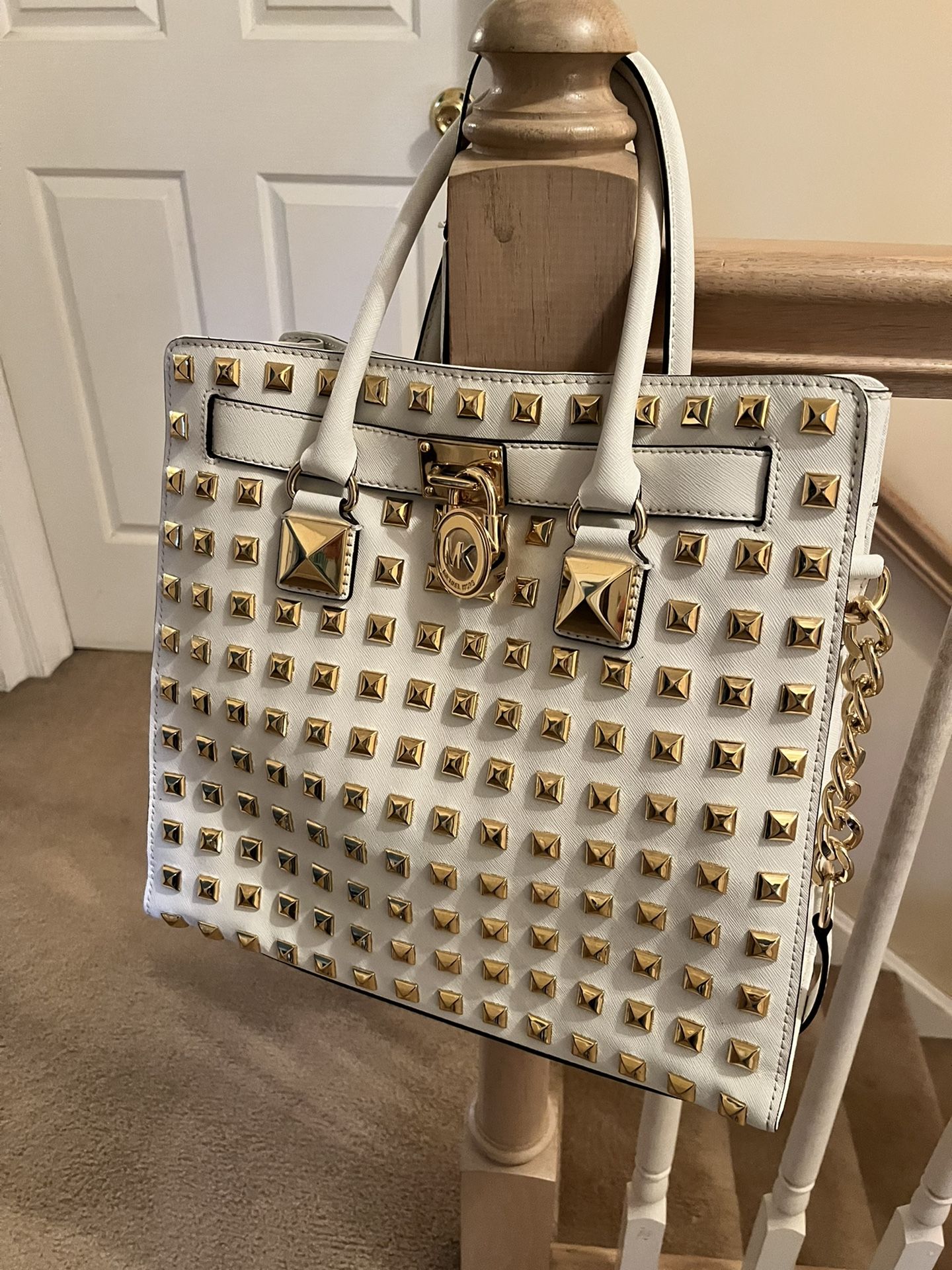 Michael Kors Purse Very Clean