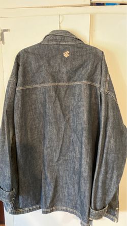 size 5x Rocawear jacket in good condition, accepting offers