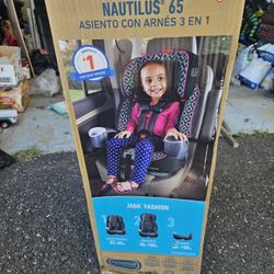 Graco  Car Seat