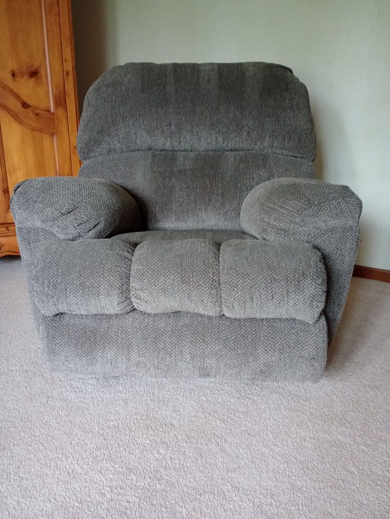 Recliner by Strato Lounger 