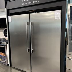 Frigidaire Professional Refrigerator Freezer - We Finance🔥