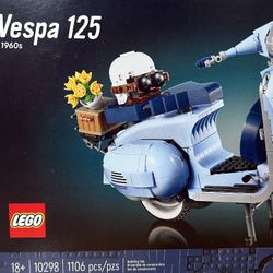 Vespa 125 Scooter LEGO SET 10298