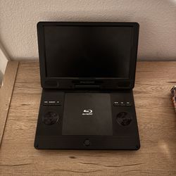 Green House GH-PBD11Z-BK Blu-ray Player (For Parts or Repair) 