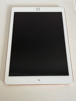 Apple - iPad 6th gen with Wi-Fi - 32GB - Gold 