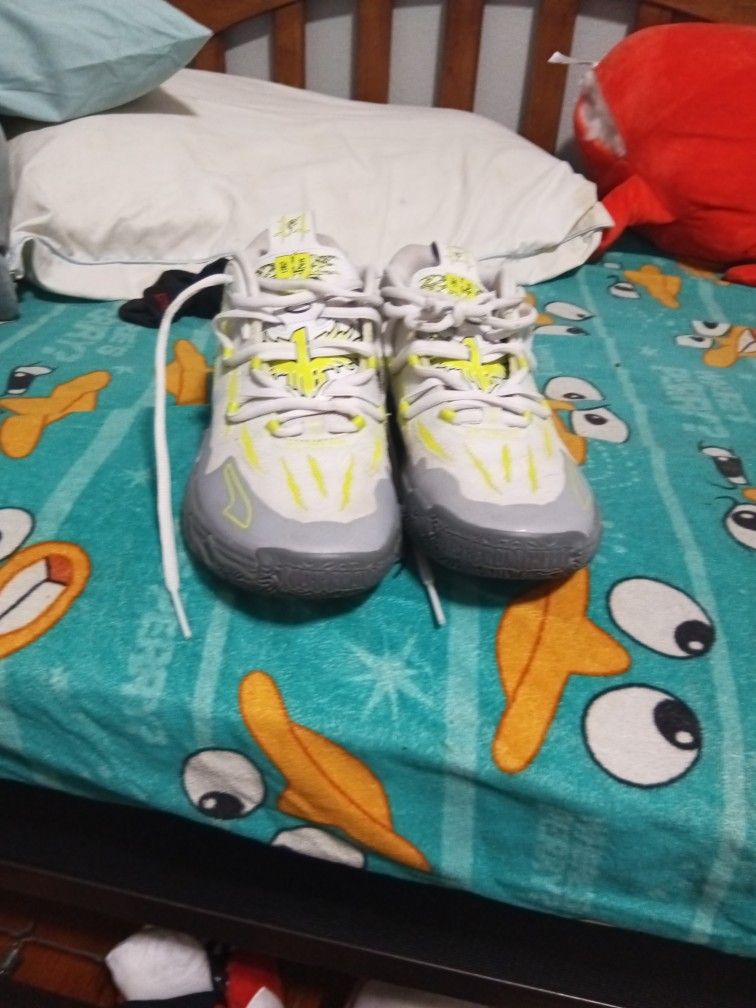 Lamelo Rar Basketball Shoes