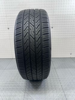 One LikeNew tire Toyo 215/55/16 #1293