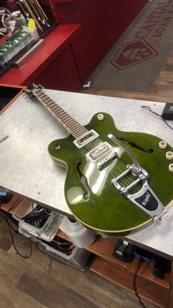 1003 Gretsch G2604T/RLY GRN Green Semi-Hollow Electric Guitar with Bigsby 569189