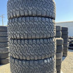 275/60r20 Bfgoodrich ko2 tires en excelentes condiciones de  vida las 4