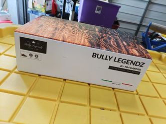 EXTREMELY RARE BULLY LEGENDZ  women's size7 LIMITED EDITION (code #11055)GOLDEN ALLIGATOR 🐊 LEATHER sneakers
