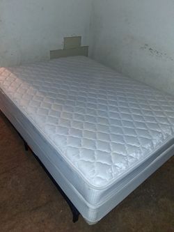Full/Queen Mattress with Box Spring & Metal Frame