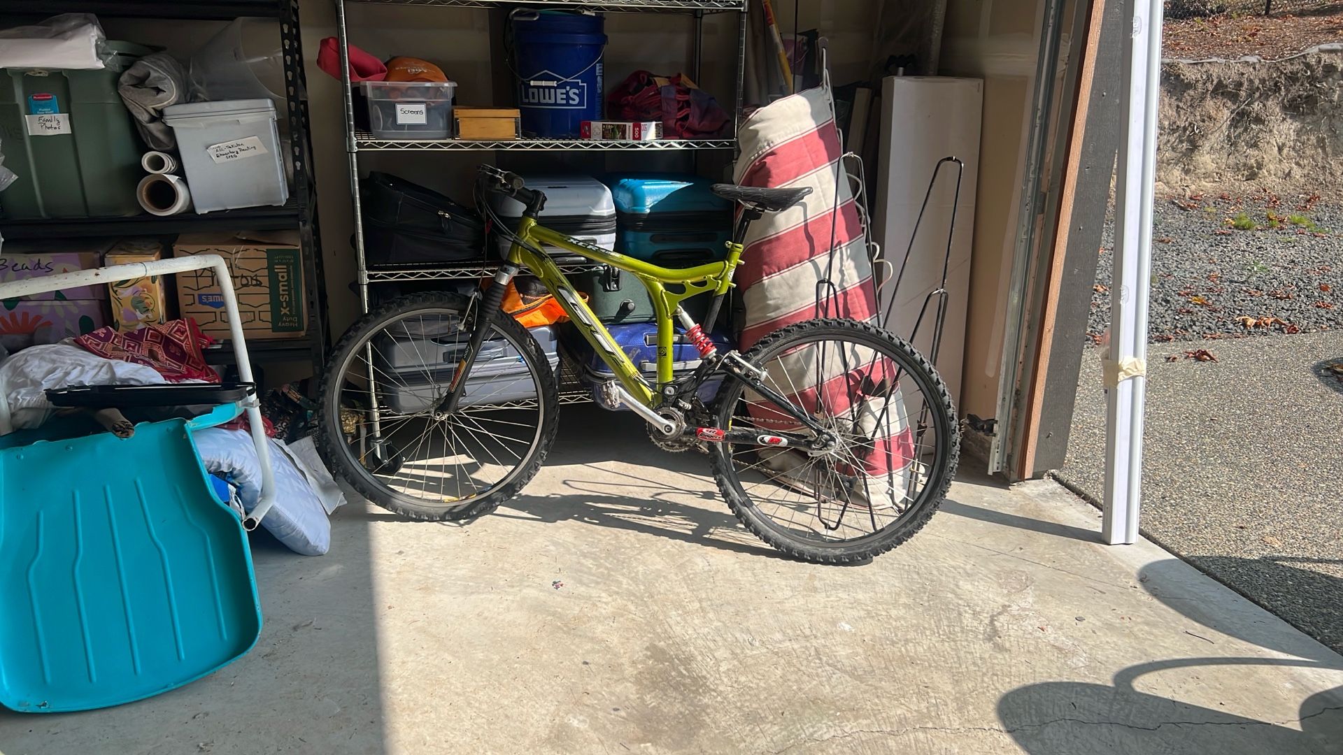 XCR 4000 Men’s Bike 