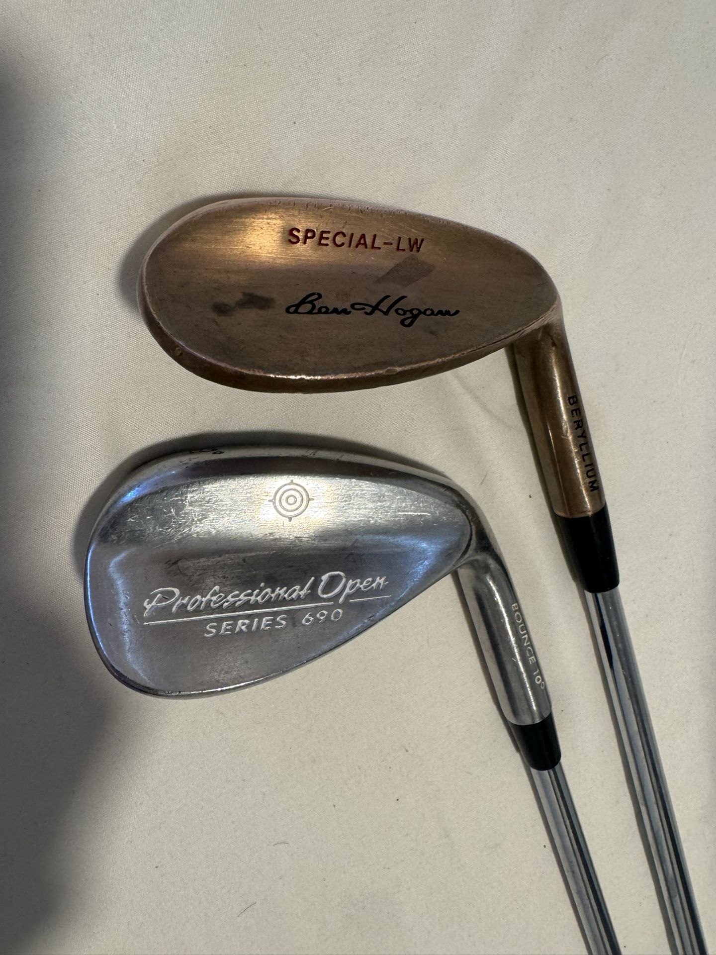 60 And 52 Degree Wedges
