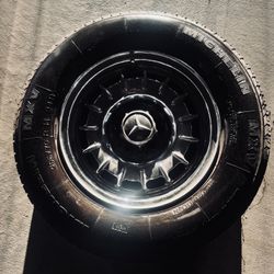Set of 4 Mercedes OEM Baroque (Bundt) Wheels w/ Michelin MXV 205/70 R14 94H Tires – Like New
