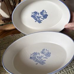 Two Pfaltzgraff Oval Baking/Serving Dishes