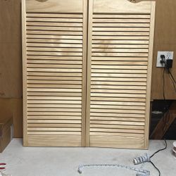 Cafe Doors With Pivot Hinges