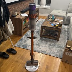 Dyson Vacuum