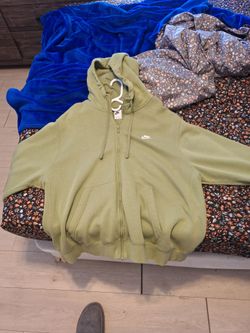Green Nike new XL